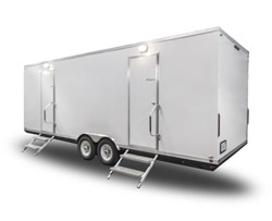 Comforts 8-Stall Trailer