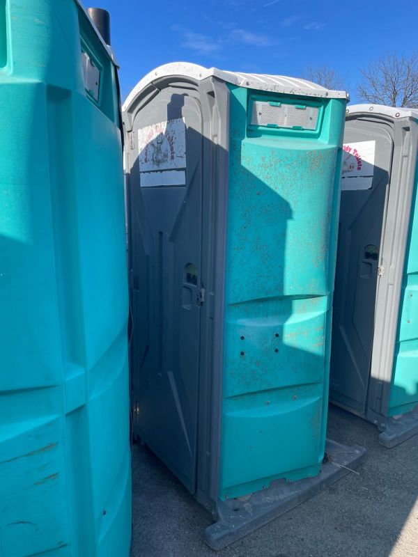 Used Portable Toilets For Sale