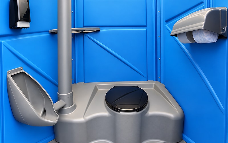 Service Sanitation Crane Lift Porta Potty Interior
